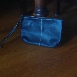 Gap Blk shoulder length Purse